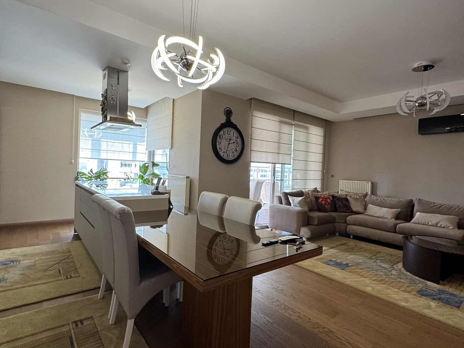 BEYSU KONAKLARINDA LÜKS, EŞYALI 4+2 KİRALIK DAİRE — 1